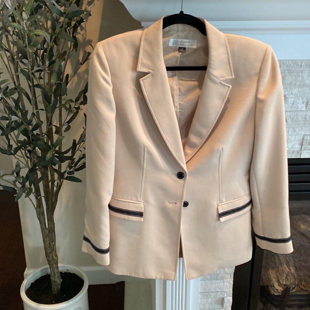 Blazer With Matching Shell - image 3